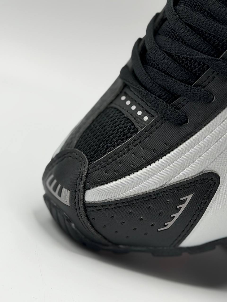 Nike Shoz Ride 4 “BLACK LIGHT CRIMSON” | Rojo-Gris-Negro |