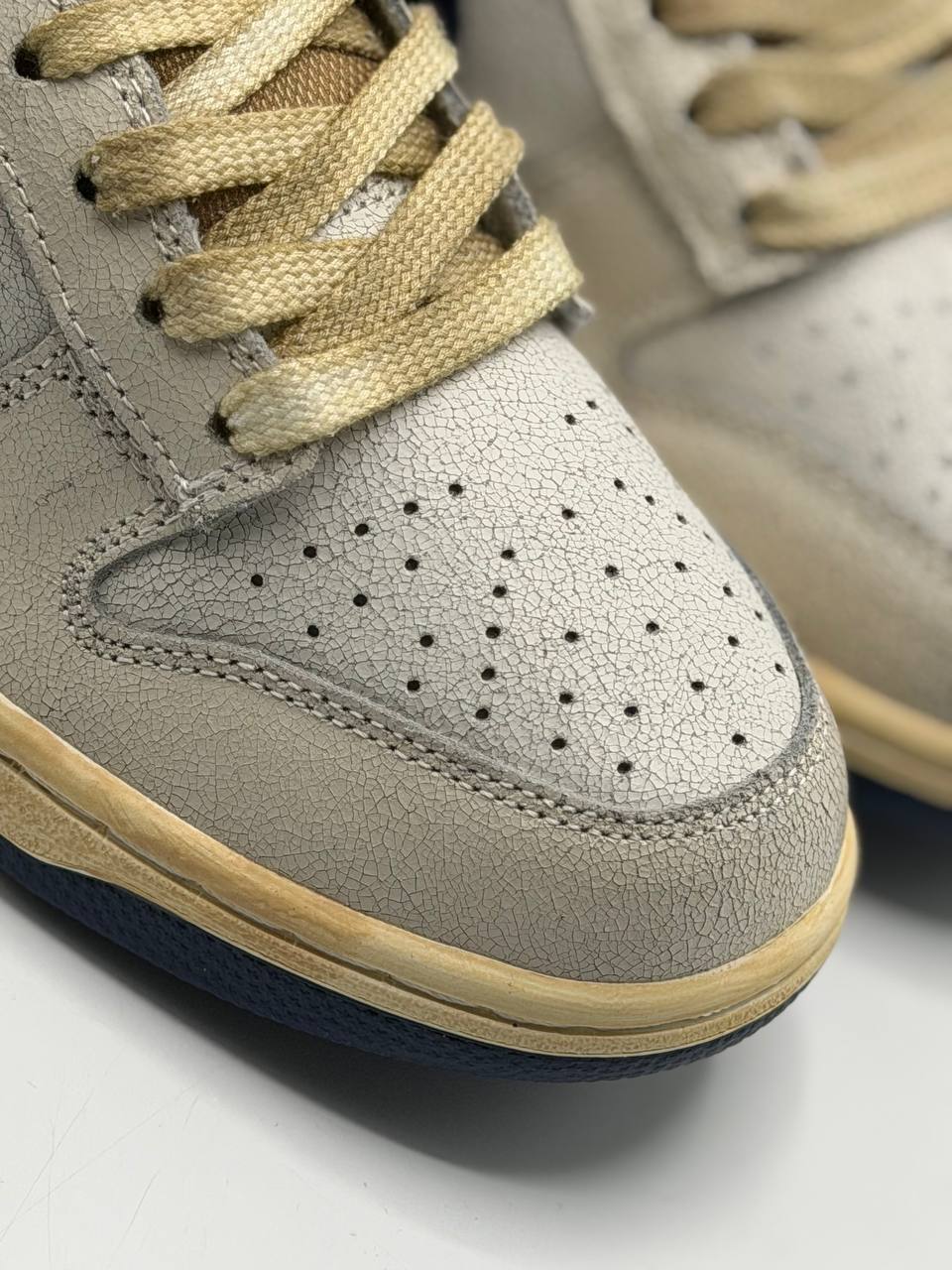 Nike Dunk Low Stranger Things  | Beige-Azul |