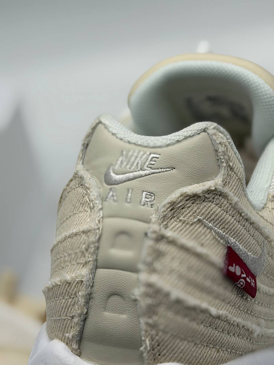 Nike Air Max 95 OG x Levi's  | Beige |