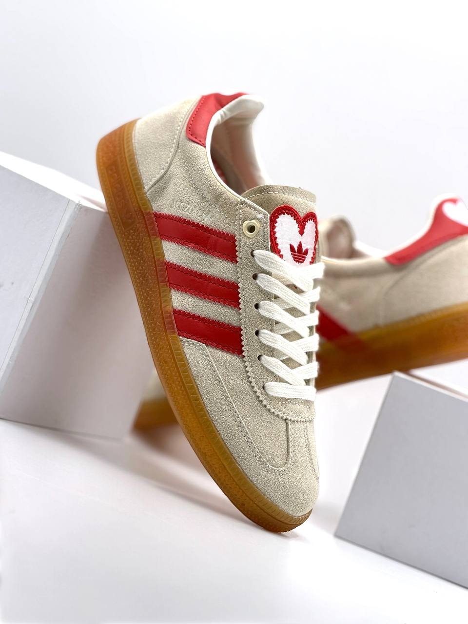 Adidas Handball Spezial "Valentine's Day"  | Beige-Rojo |