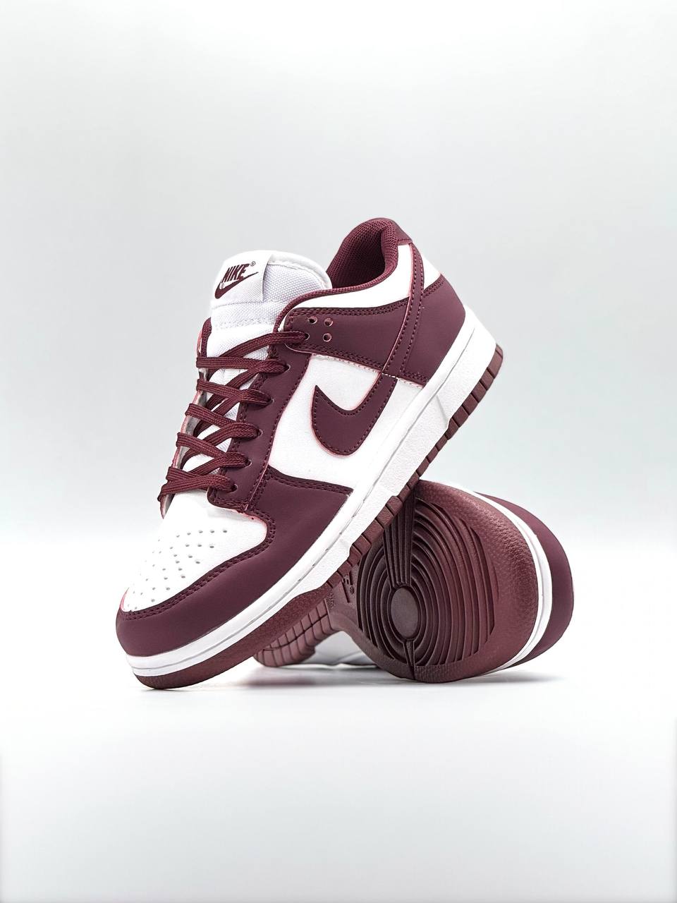 Nike Dunk Low “Bordeaux”⁠  | Vinotinto |