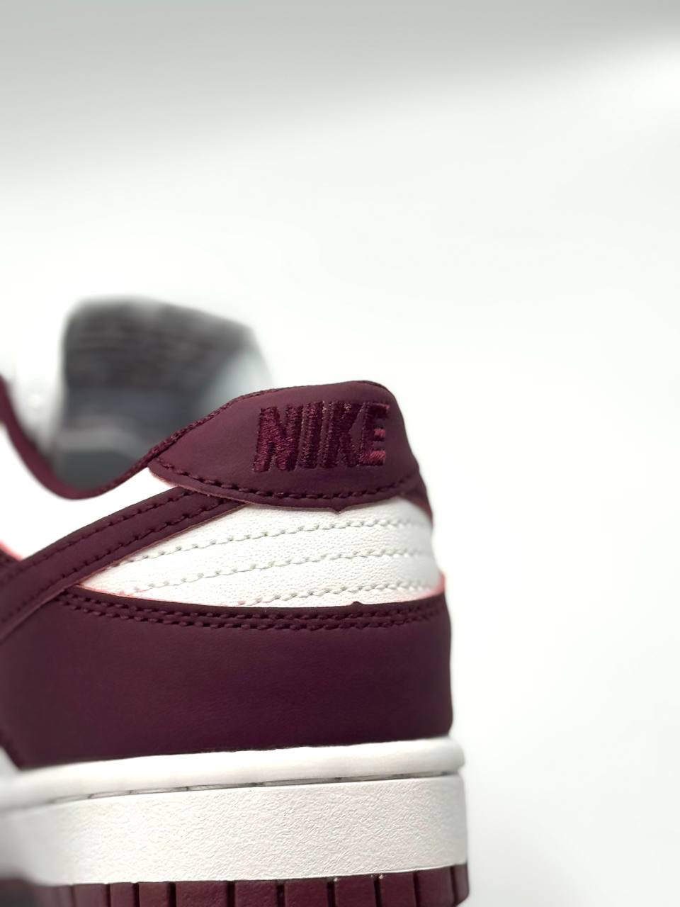 Nike Dunk Low “Bordeaux”⁠  | Vinotinto |