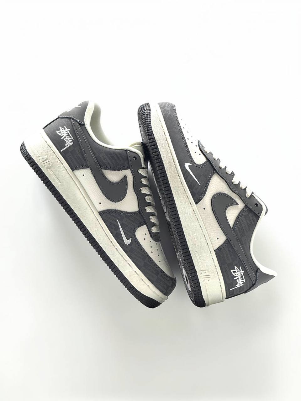 Nike Air Force 1 x Stussy  | Blanco-Gris |