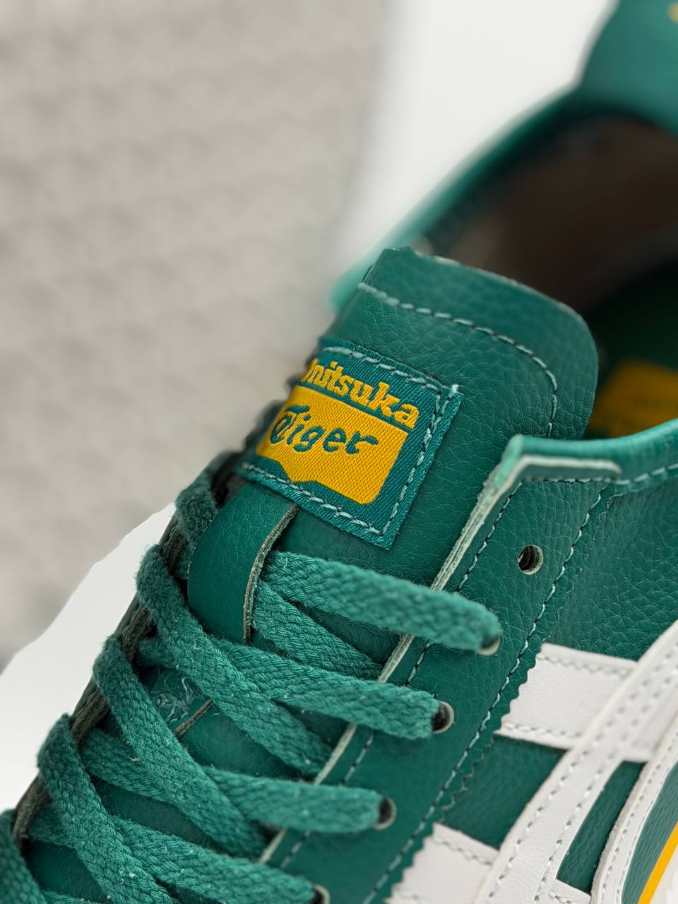 Tiger Onitsuka Mexico 66 Burnt Green | Blanco-Verde |