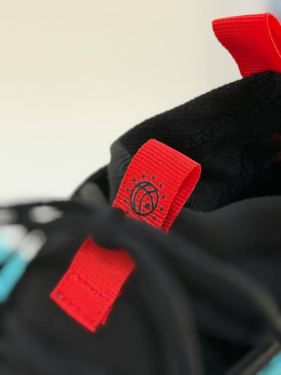 Adidas Harden Vol. 8  | Azul-Negro |