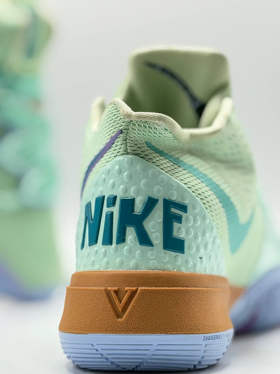 Nike Kyrie 5 "Squidward"  | Verde |