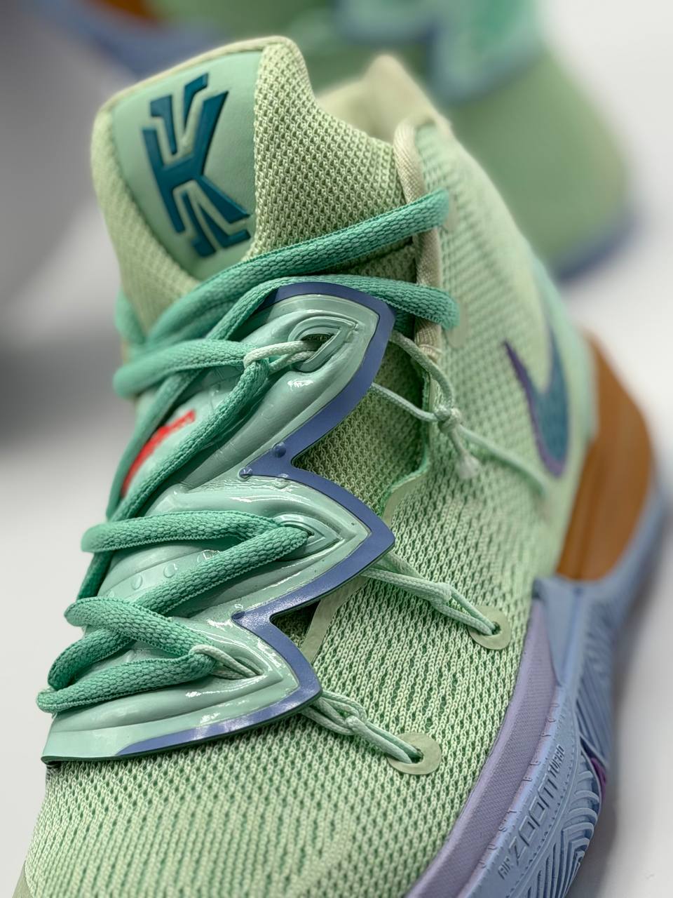 Nike Kyrie 5 "Squidward"  | Verde |