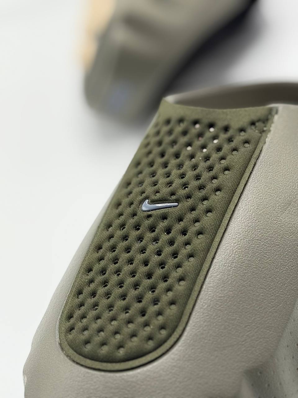 Nike Mind 001  | Verde Oliva