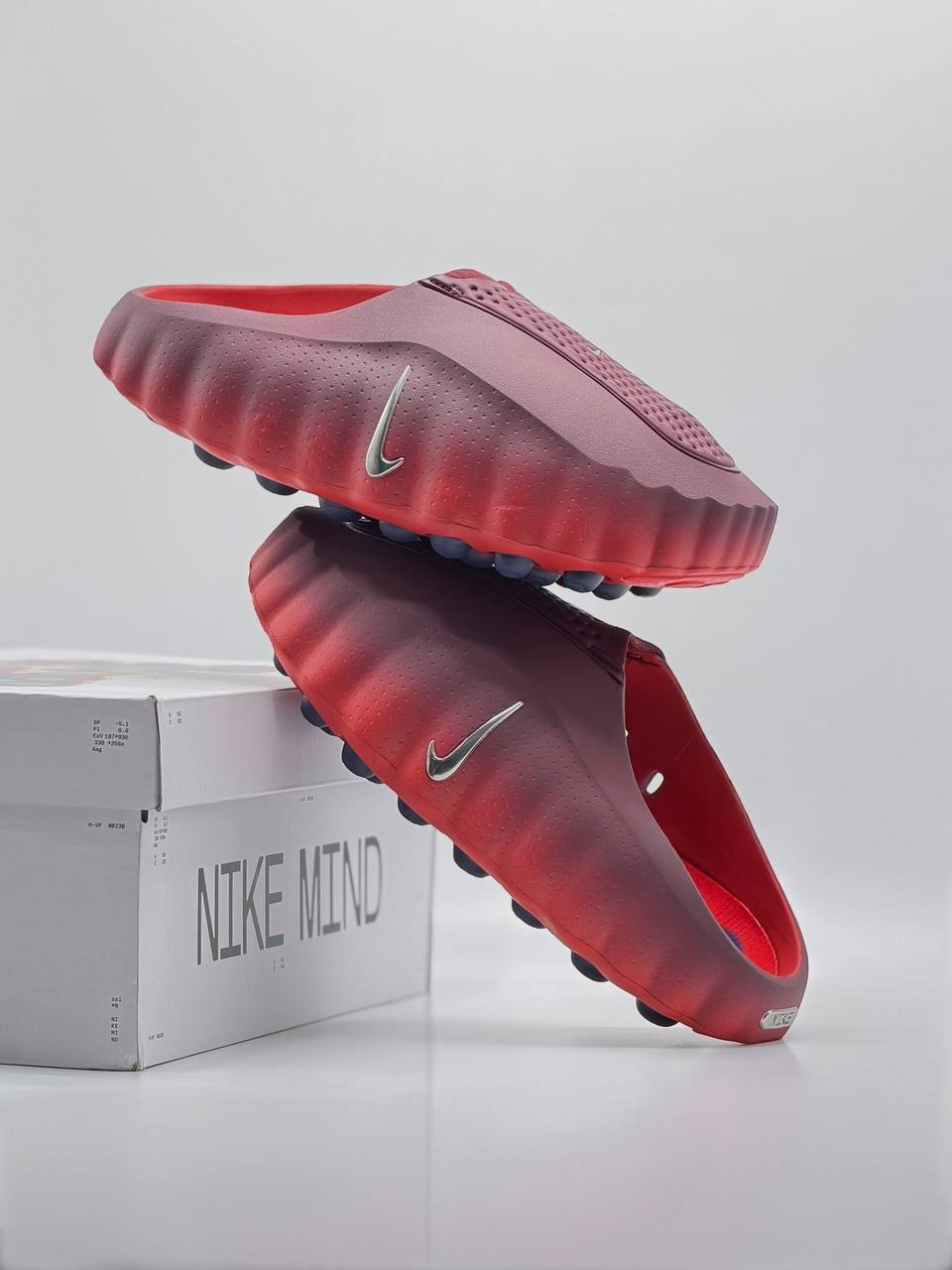 Nike Mind 001 "Burgundy/Crimson" | Vinotinto-Rojo |