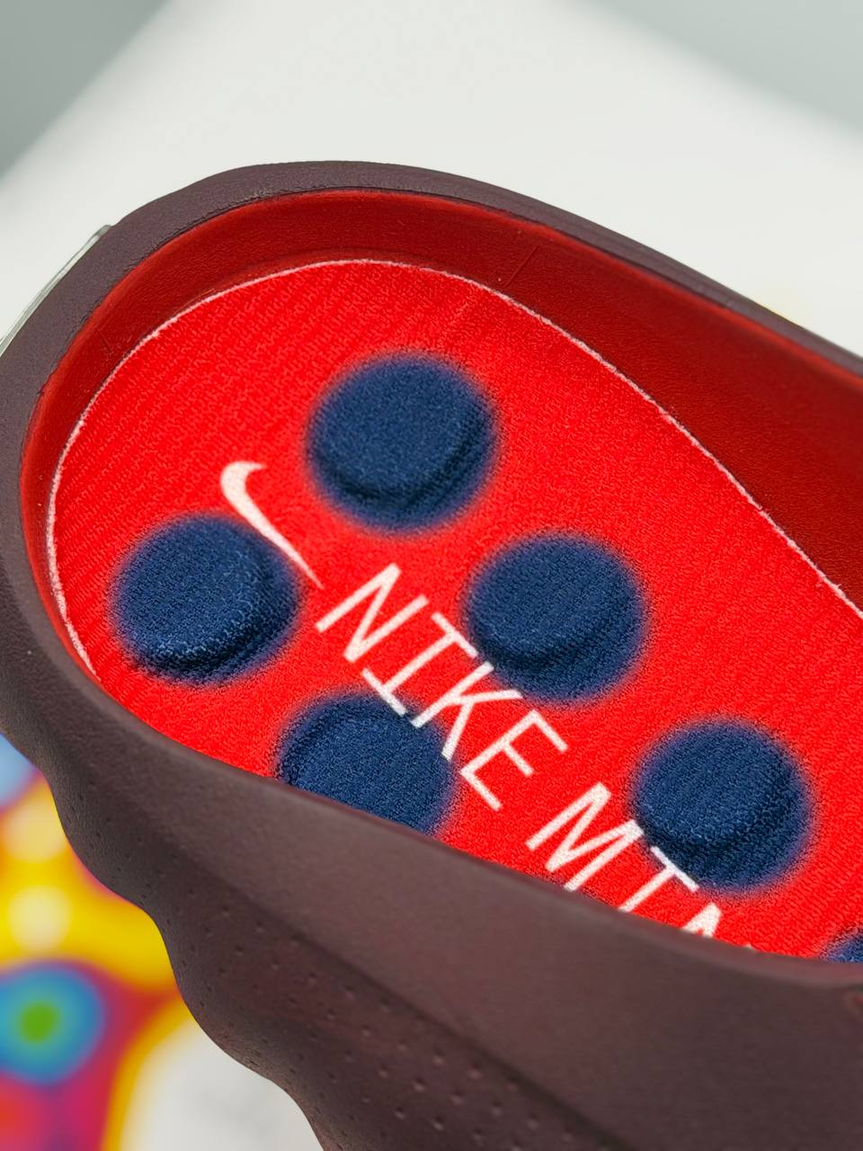 Nike Mind 001 "Burgundy/Crimson" | Vinotinto-Rojo |