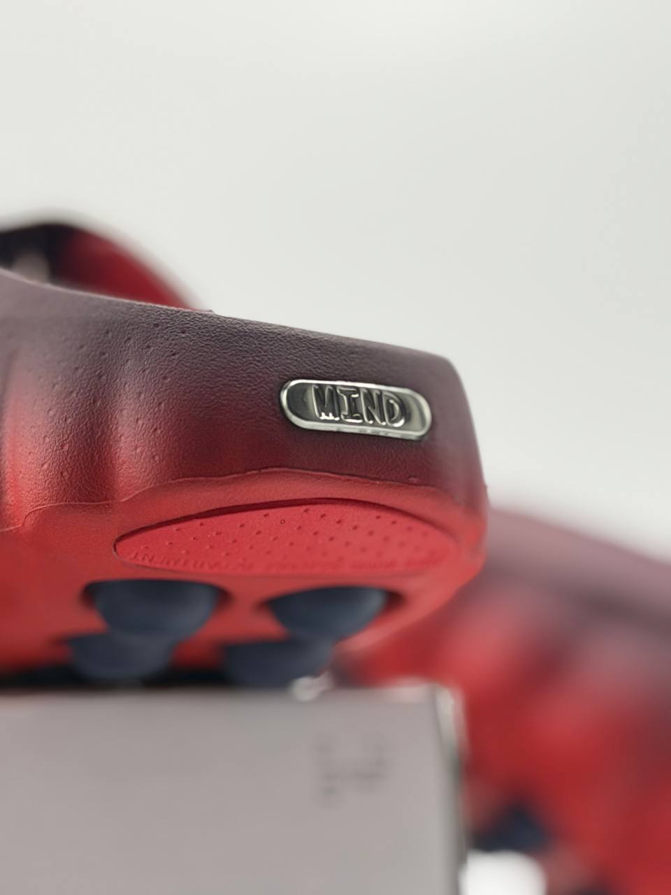 Nike Mind 001 "Burgundy/Crimson" | Vinotinto-Rojo |