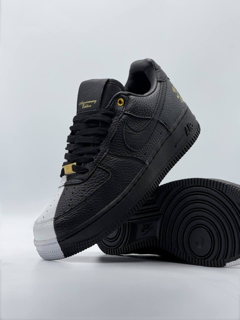 Nike Air Force 1 "anniversary edition"  | Blanco-Negro |