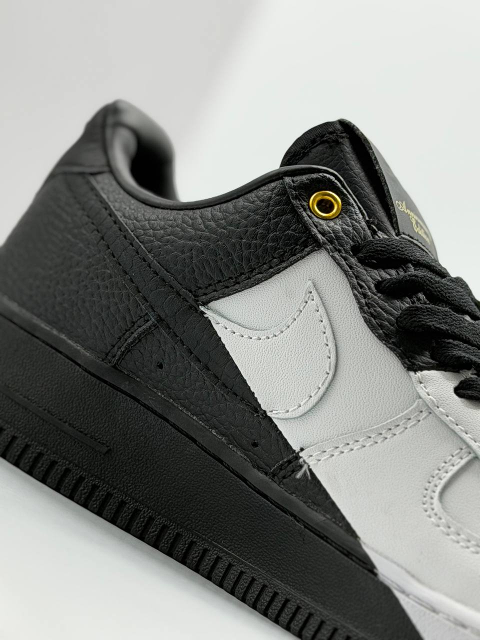 Nike Air Force 1 "anniversary edition"  | Blanco-Negro |