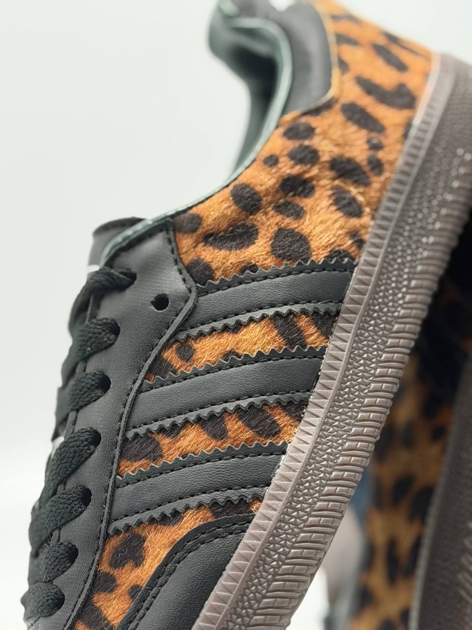 Adidas Samba OG “Black Green Leopard”  | Marron-Negro |