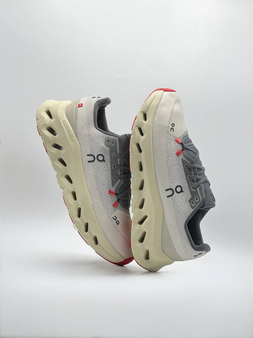 On Running Cloudtilt "Rock Sand"  | Beige-Gris