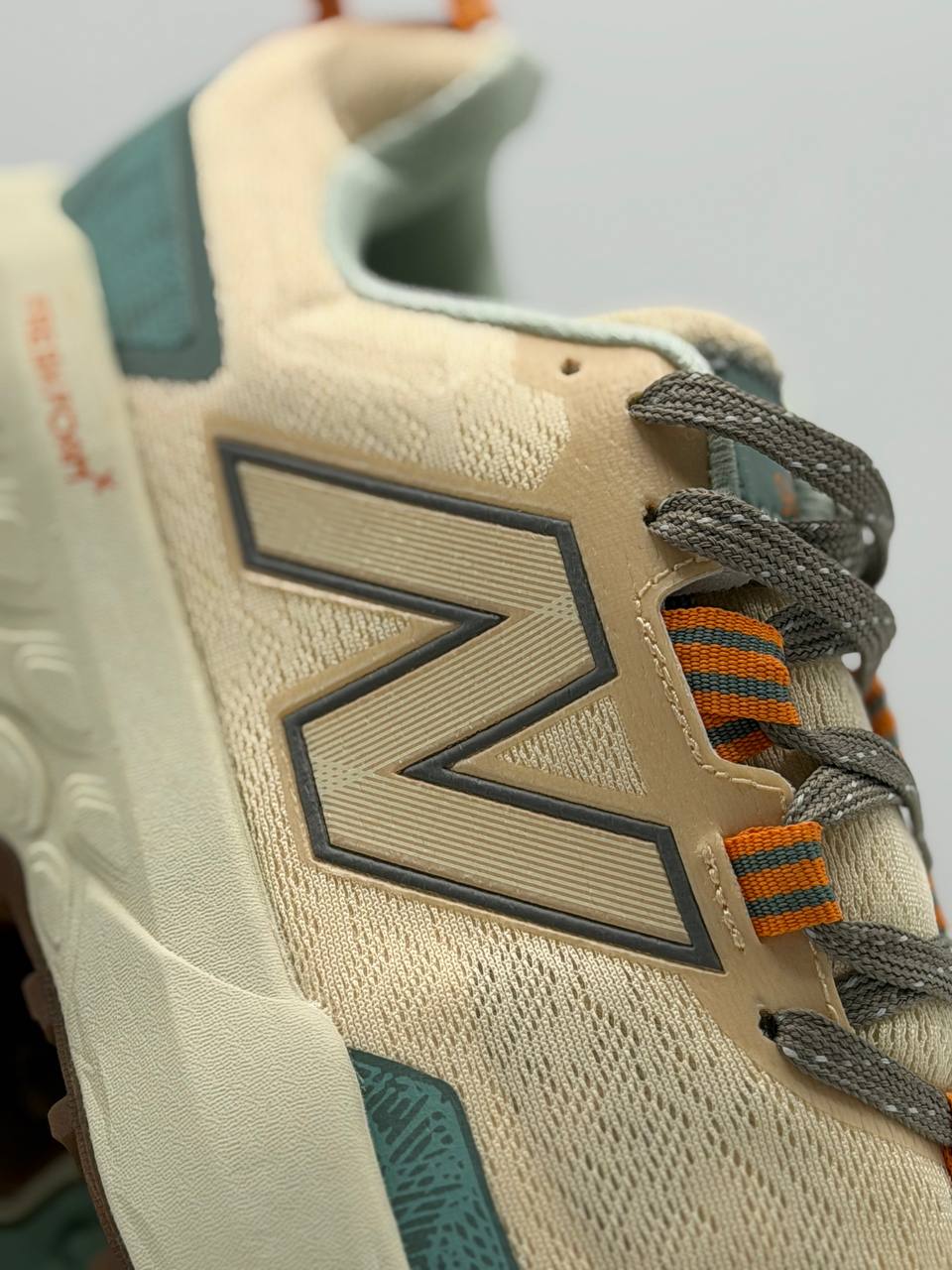 New Balance Fresh Foam X Garoé V2  | Beige-Verde