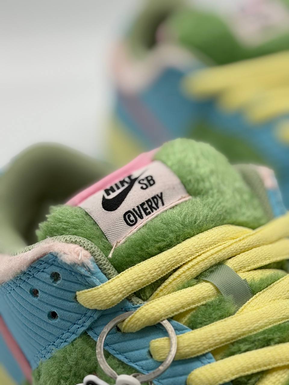 Nike SB Dunk Low Pro x Verdy "Visty"  | Azul-Verde