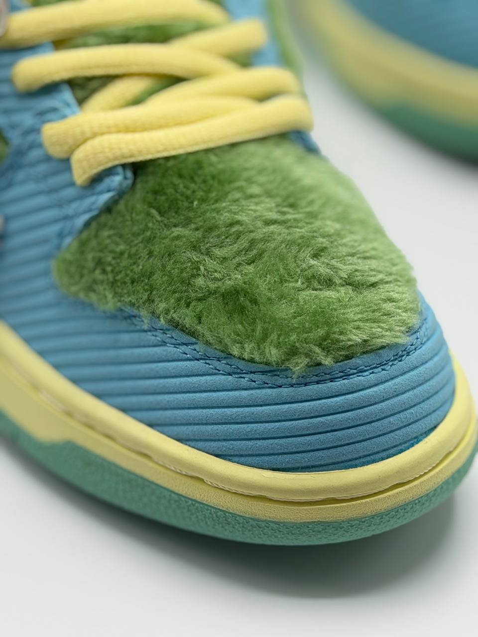 Nike SB Dunk Low Pro x Verdy "Visty"  | Azul-Verde