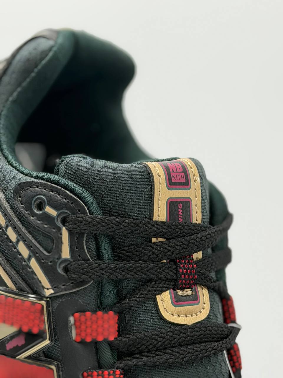 New Balance 1906R Kith | Negro