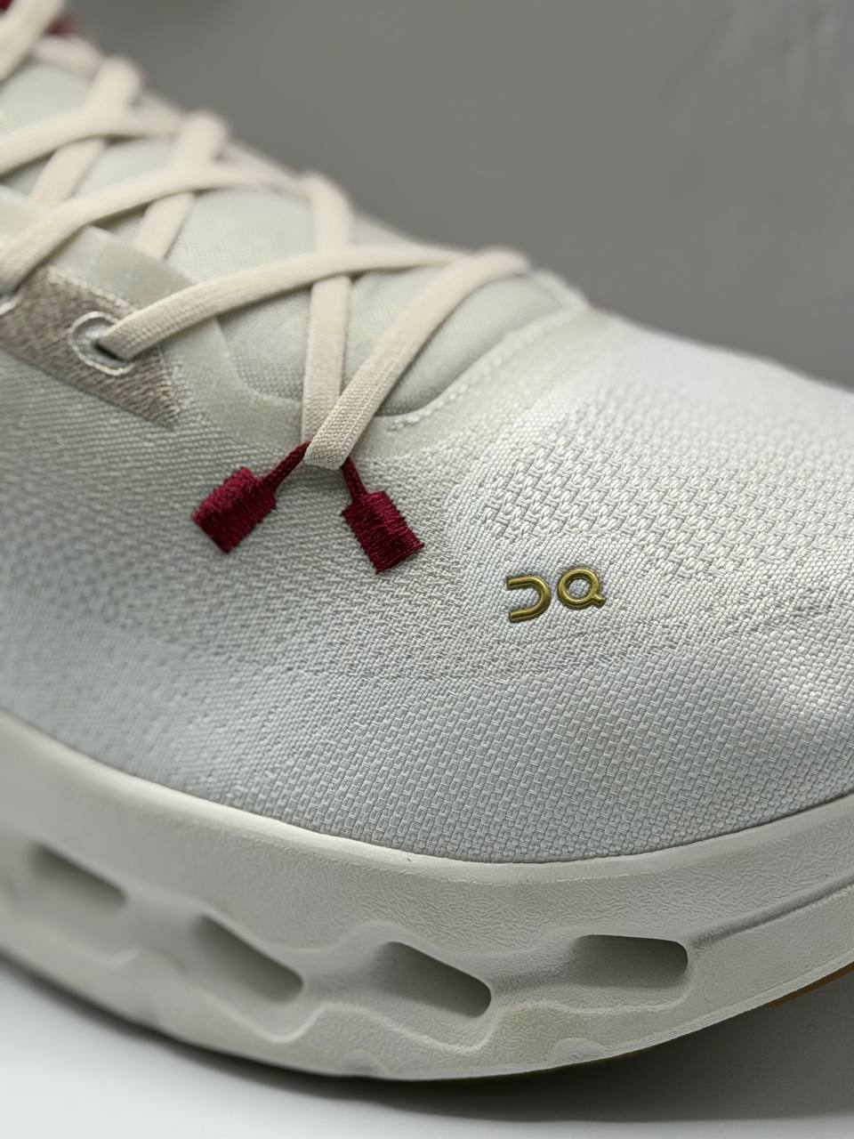 On Cloud Tilt | Beige-Rojo
