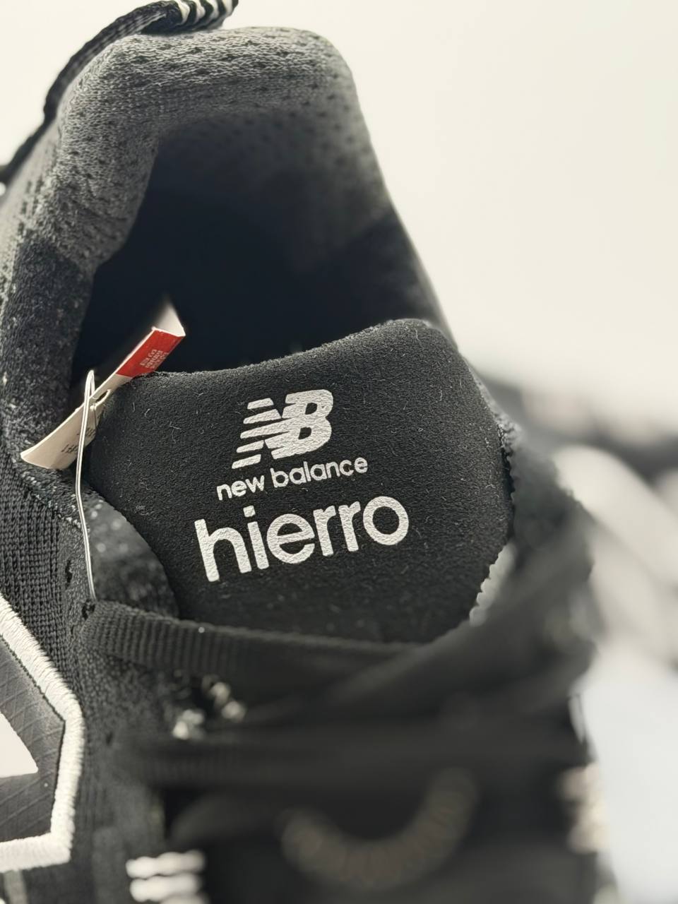 New Balance Fresh Foam X Hierro v9