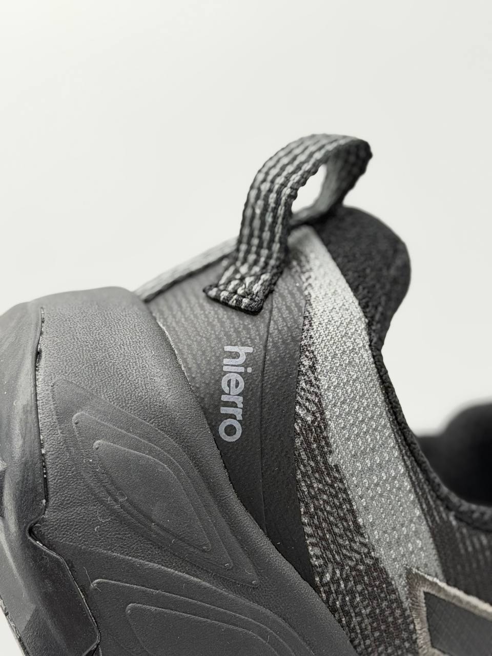 New Balance Fresh Foam X Hierro v9