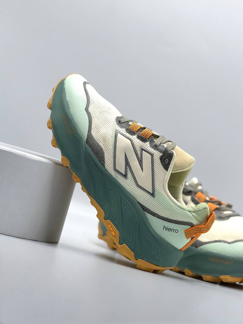 New Balance Fresh Foam X Hierro | Beige-Verde