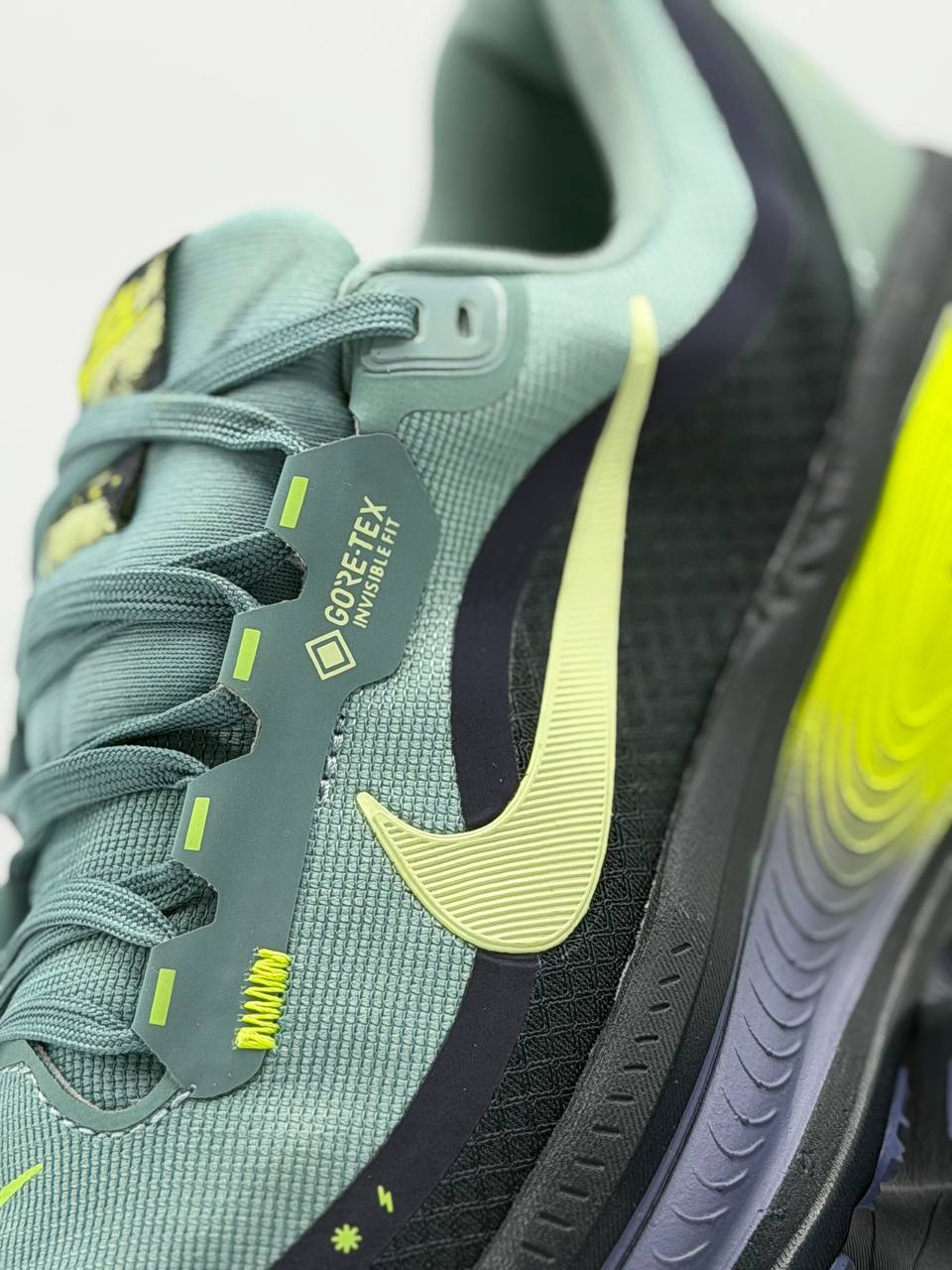 Nike Vomero 18 Gore-Tex | Verde