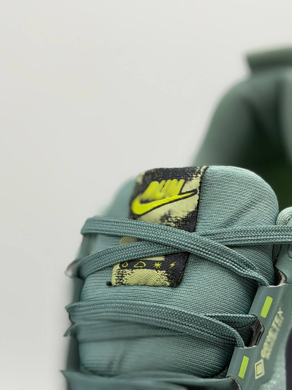Nike Vomero 18 Gore-Tex | Verde