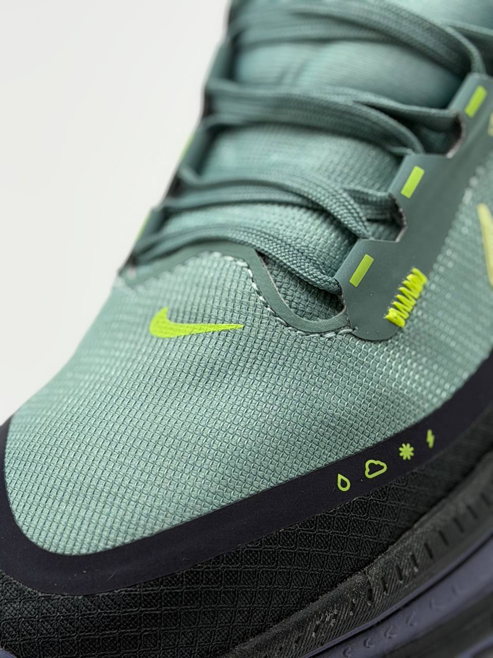 Nike Vomero 18 Gore-Tex | Verde