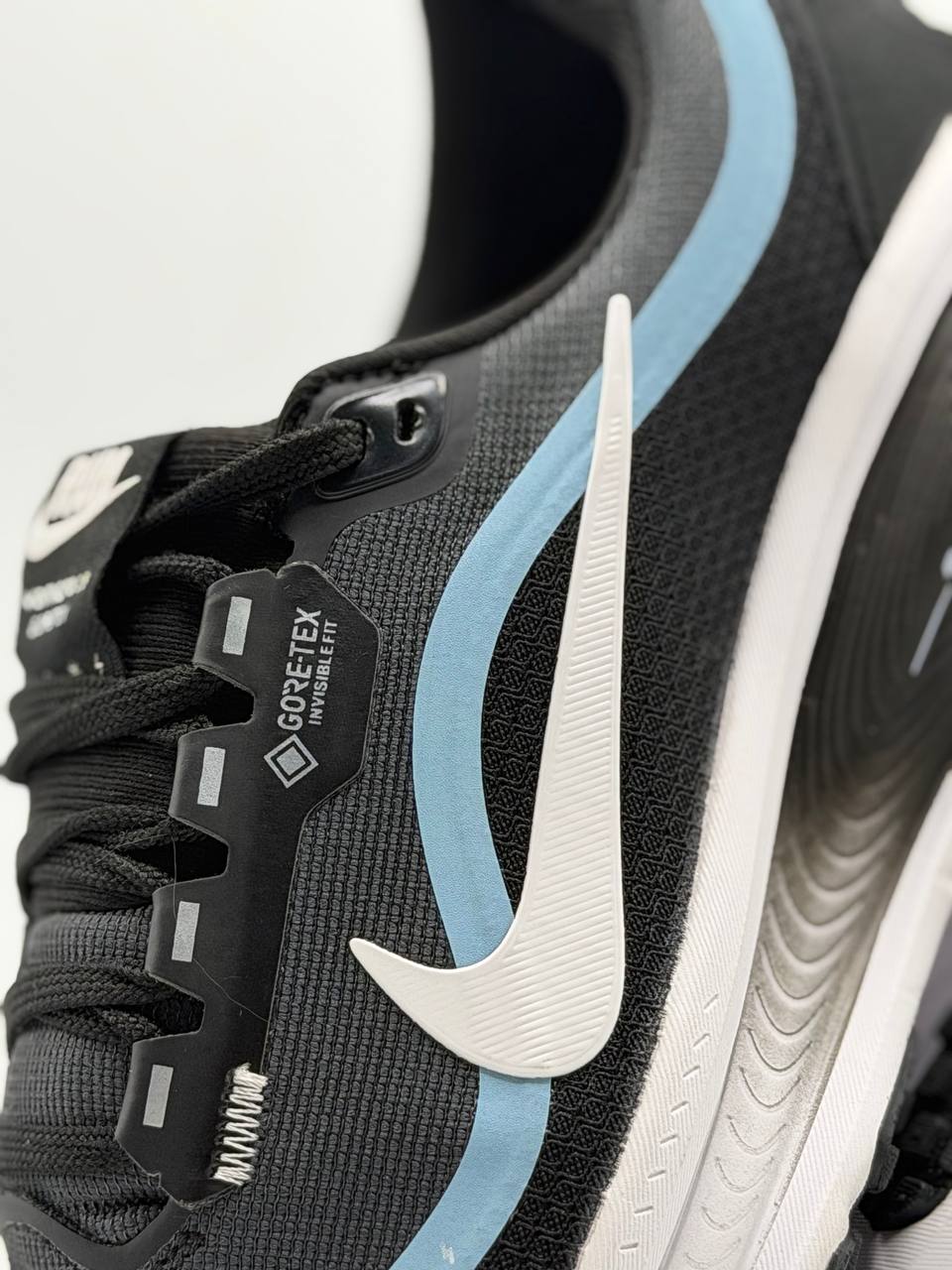 Nike Vomero 18 GORE-TEX | Azul-Negro