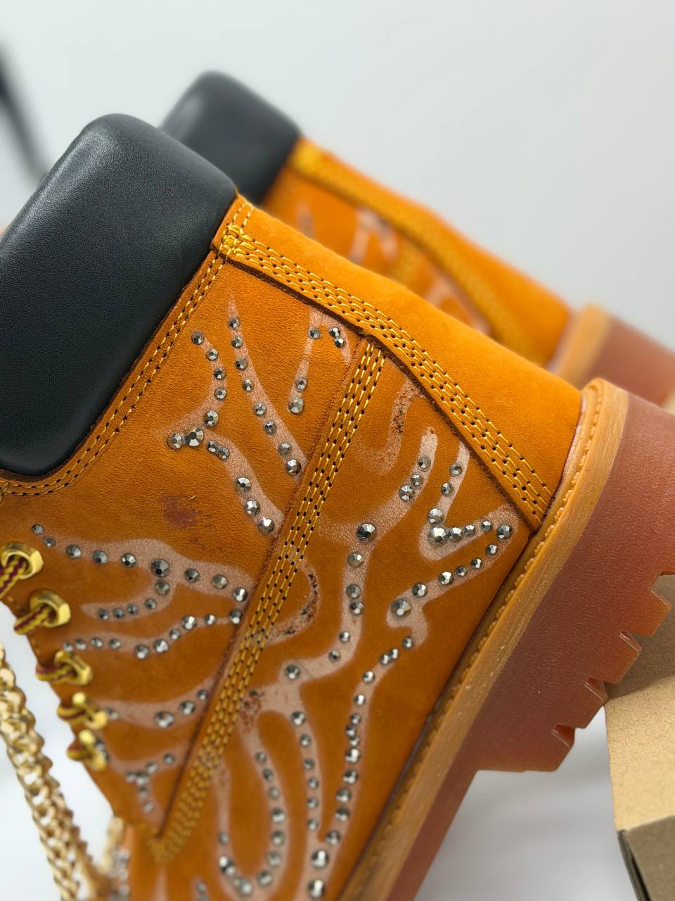 Timberland Premium 6-Inch "Crystal Edition" | Amarillo