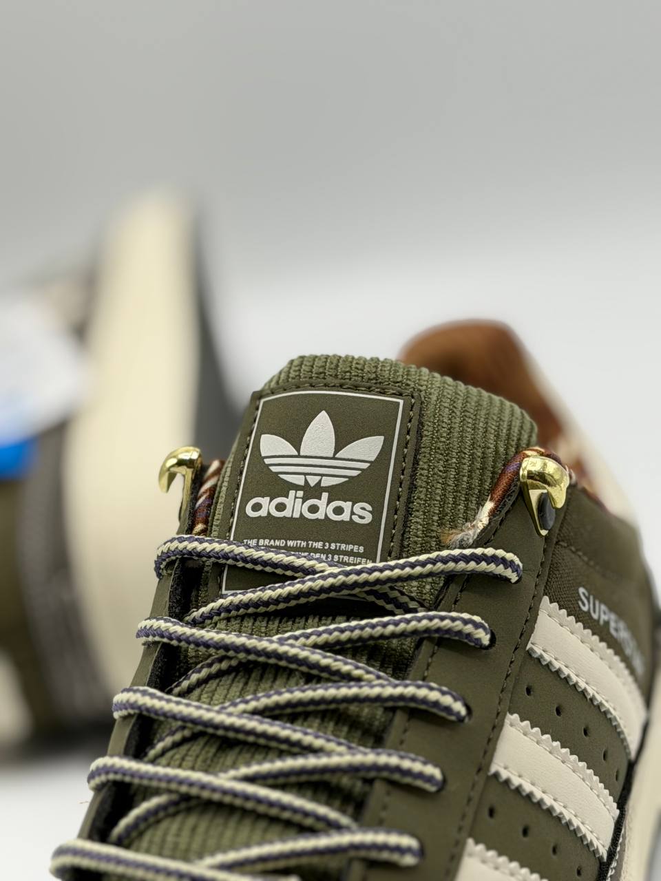 Adidas Superstar "Olive Green" | Verde