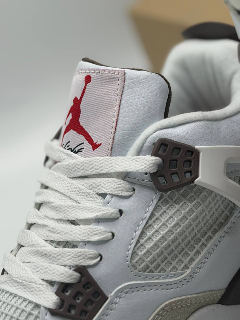 Nike Air Jordan 4 x Ma Marine “Mocha” | Blanco-Marron