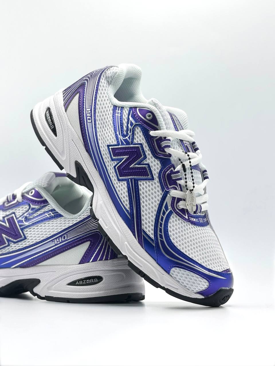 New Balance 740v2 | Blanco-Purpura
