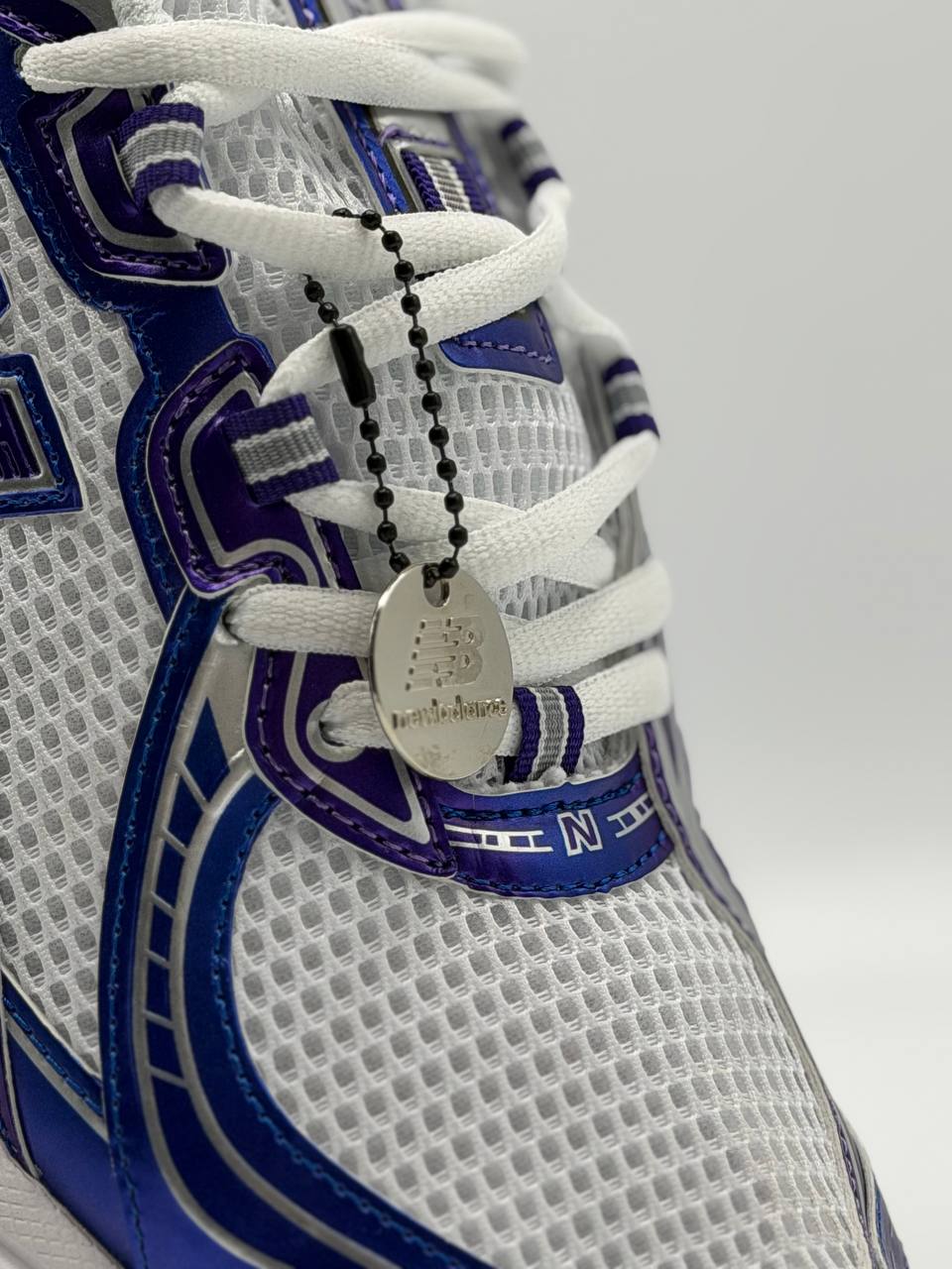 New Balance 740v2 | Blanco-Purpura
