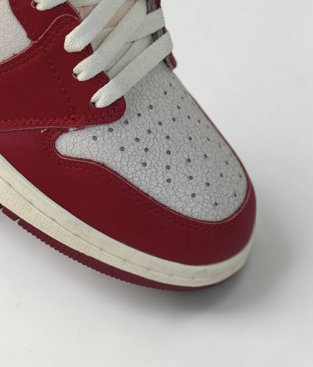 Nike Air Jordan 1 Retro High OG "Chicago Lost and Found" | Blanco-Negro-Rojo
