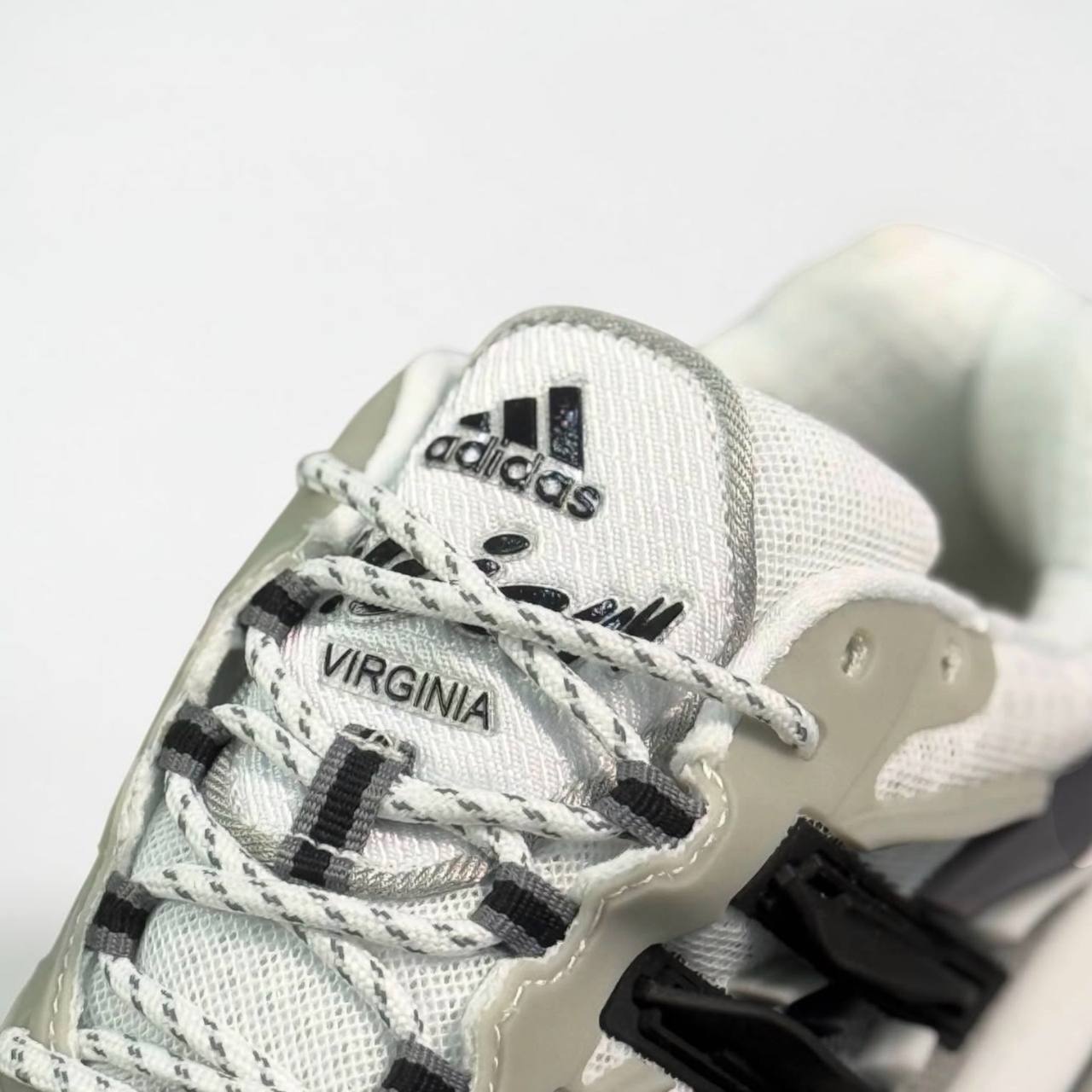 Adidas Adistar Jellyfish Pharrell Williams | Blanco-Negro