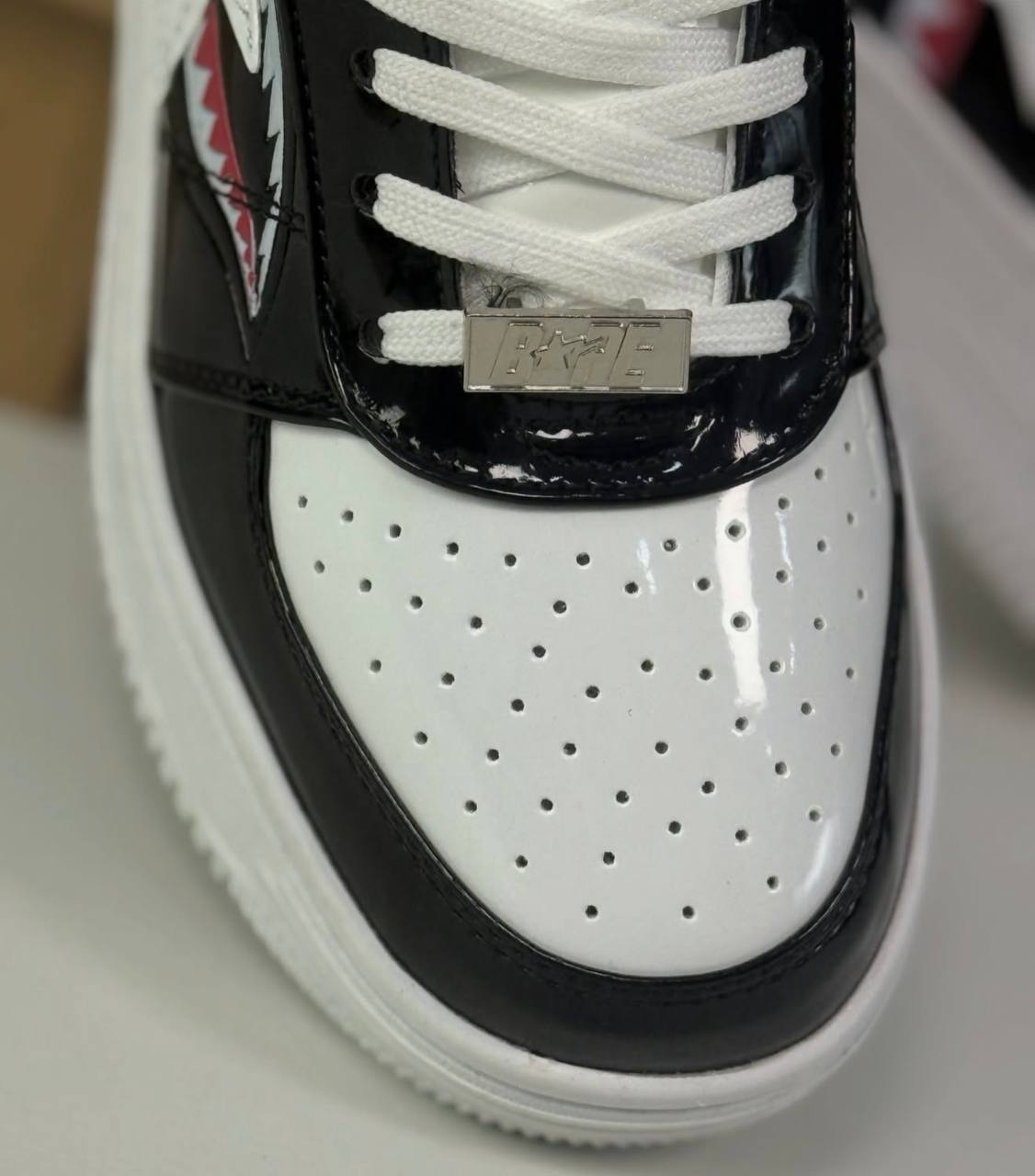 Bape Sta Low “Shark” | Blanco-Negro