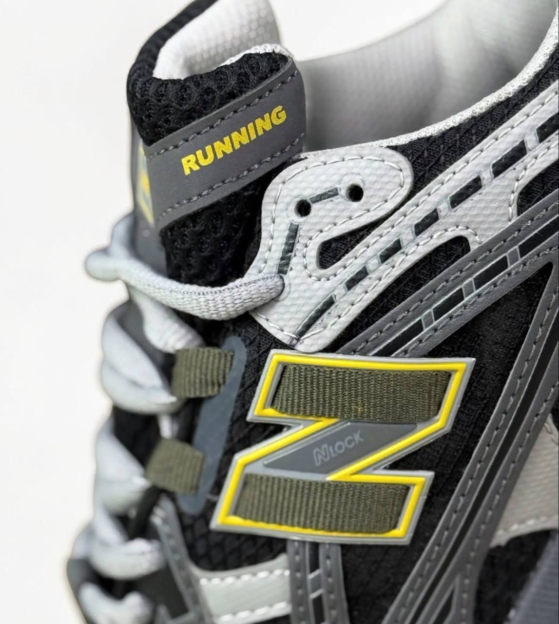 New Balance 1906U Utility "Castlerock Ginger Lemon" | Negro-Amarillo