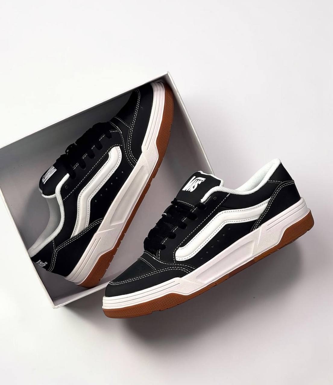 Vans Hylane | Negro-Blanco