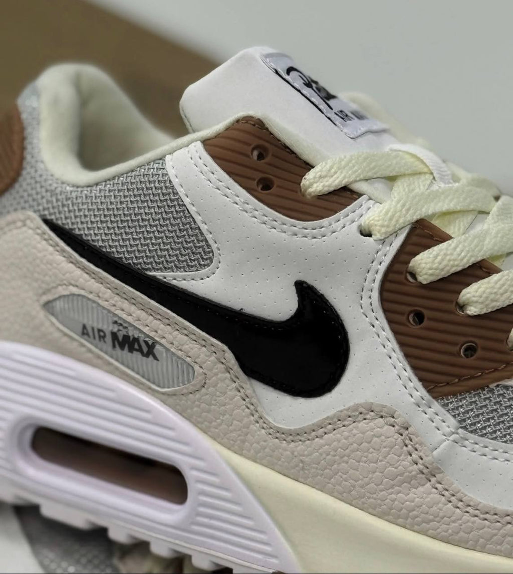 Nike Air Max 90 SP x Patta "Particle Grey / Coconut Milk" | Beige