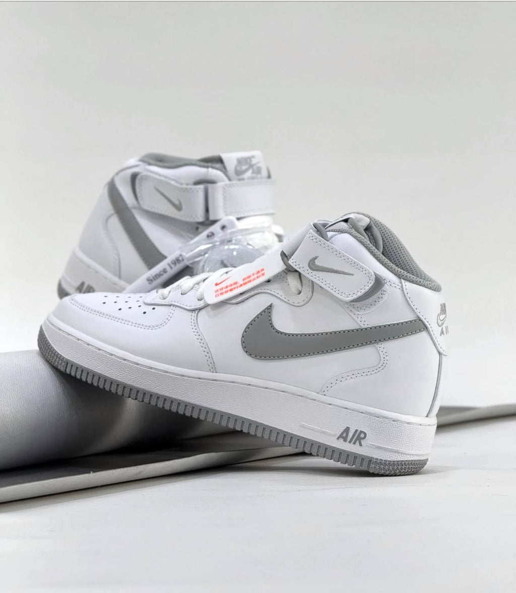 Nike Air Force 1 Mid “Color Of The Month” | Blanco-Negro