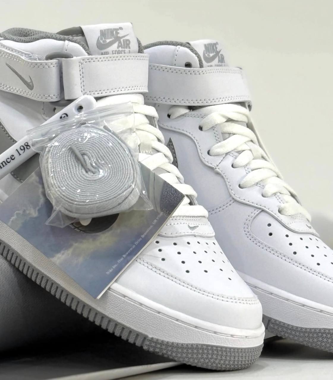 Nike Air Force 1 Mid “Color Of The Month” | Blanco-Negro