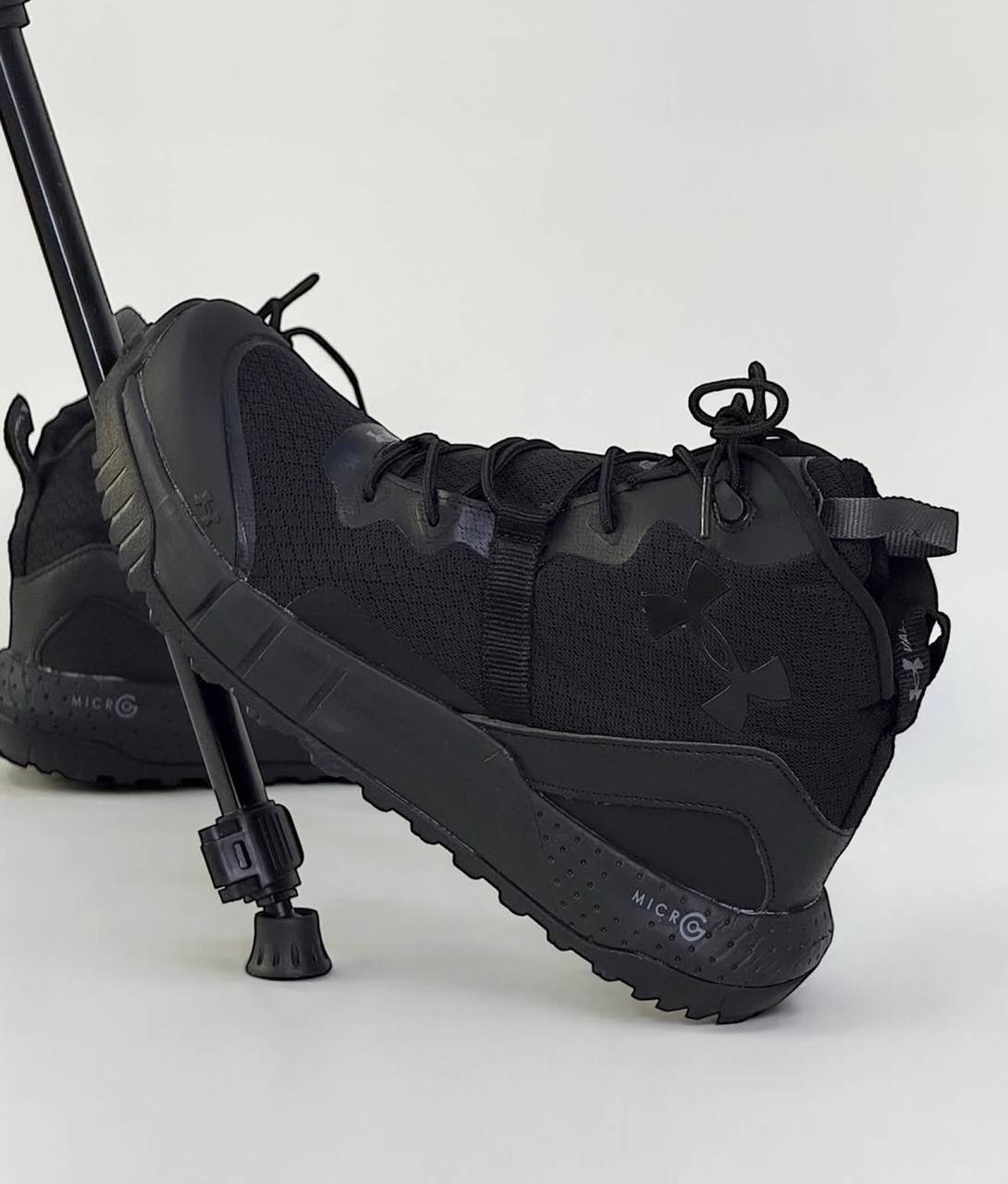 Under Armour Micro G Valsetz Mid Tactical Boots | Negro