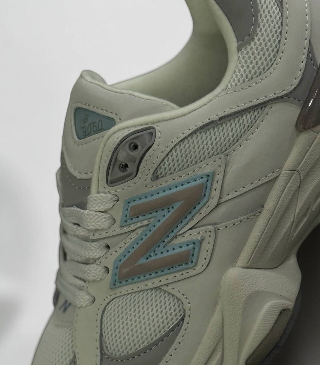 New Balance 9060 | Beige