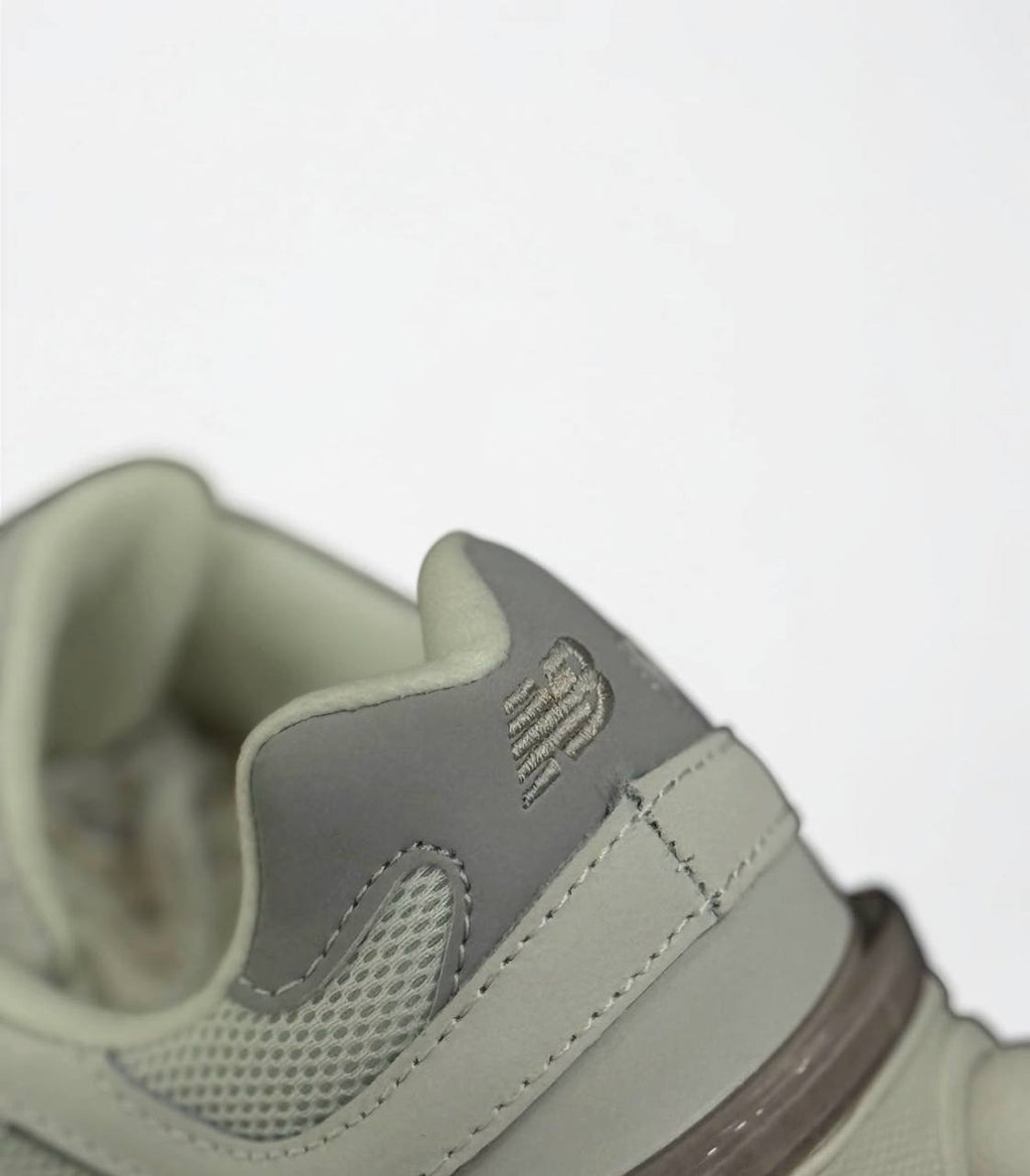 New Balance 9060 | Beige