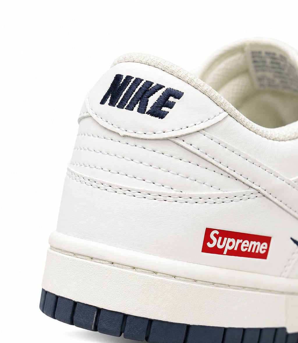 Nike SB Dunk Low x Supreme | Blanco