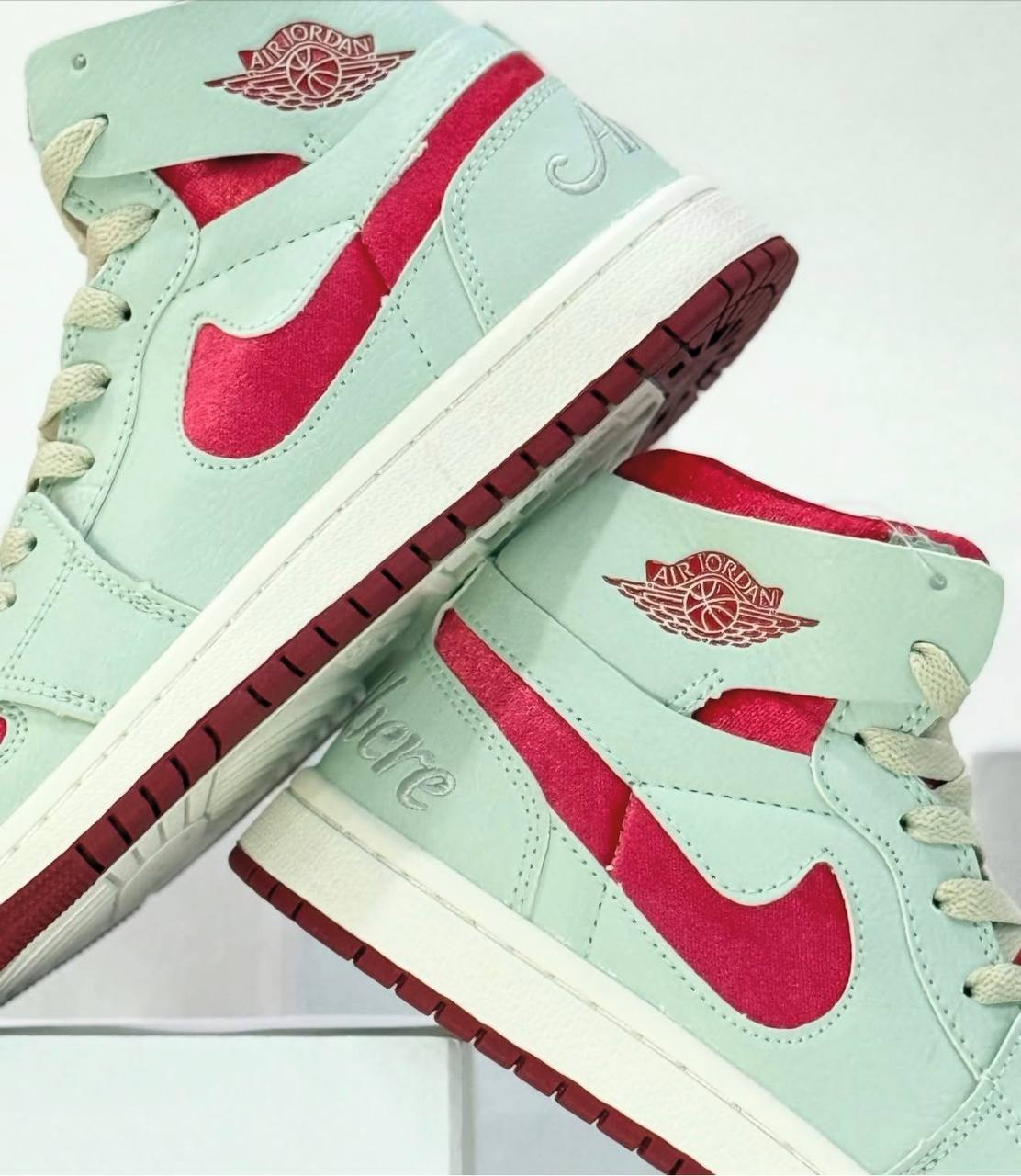 Air Jordan 1 High Zoom CMFT 2 “Valentine’s Day” | Verde-Rojo