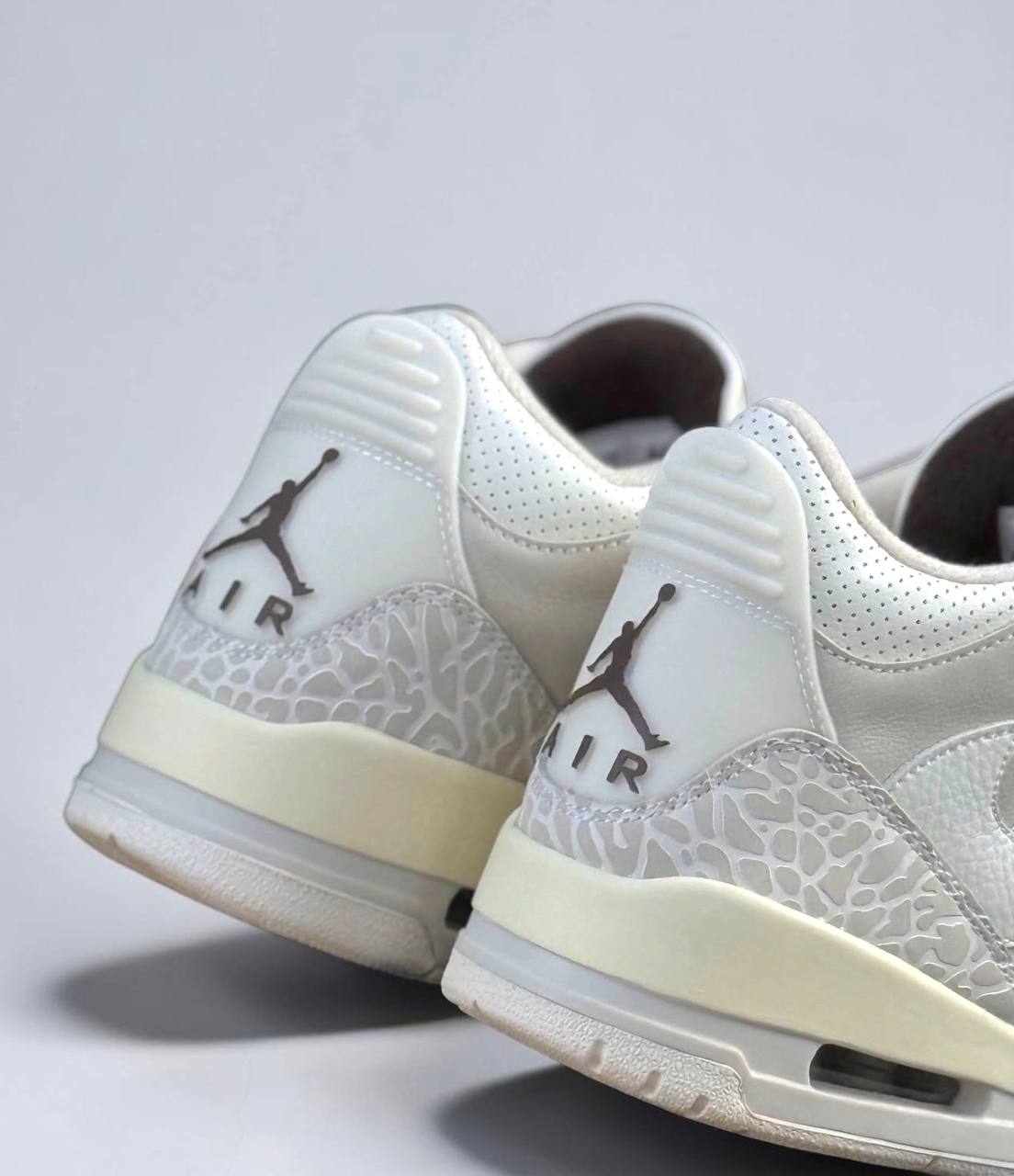 Nike Air Jordan 3 Travis Scott | Beige